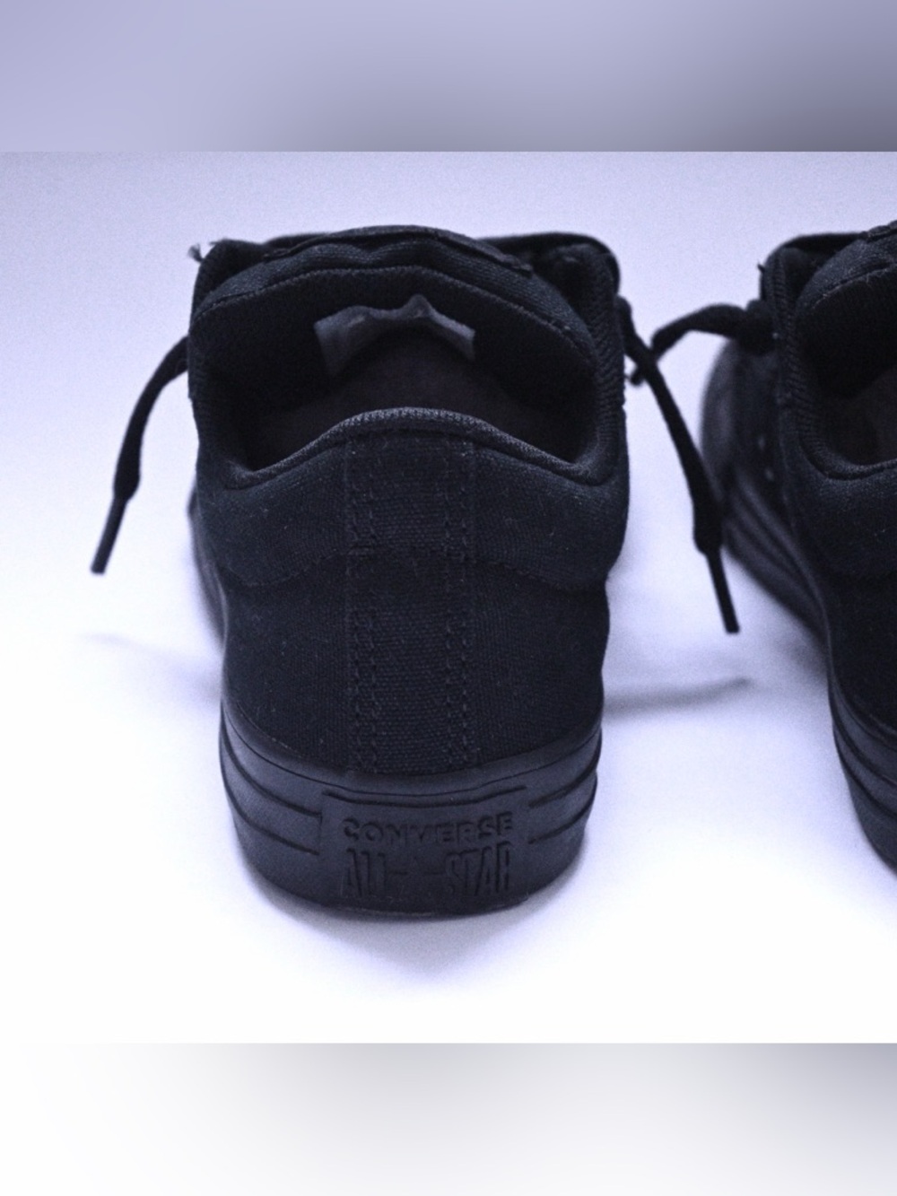 Converse Chuck Taylor All Star Low Black Monochrome Kids Size 1 - Picture 3 of 7